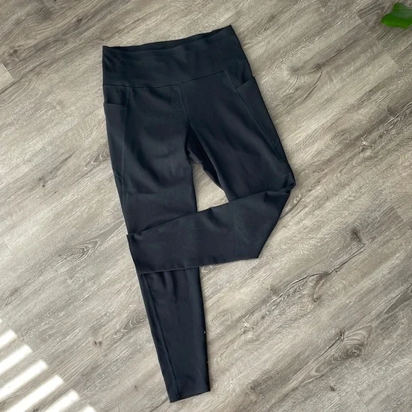 uniqlo AIRism Pocketed UV Protection Soft Leggings - Picture 1 of 5